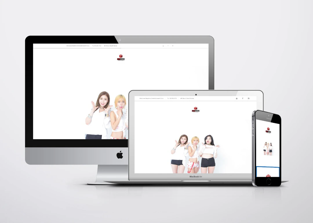 엔터테인먼트 회사 홈페이지를 PC, 노트북, 휴대폰에 띄운 모습